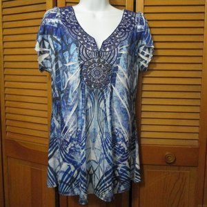 Apt. 9 top size XL